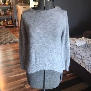 Soft gray crewneck longsleeve.